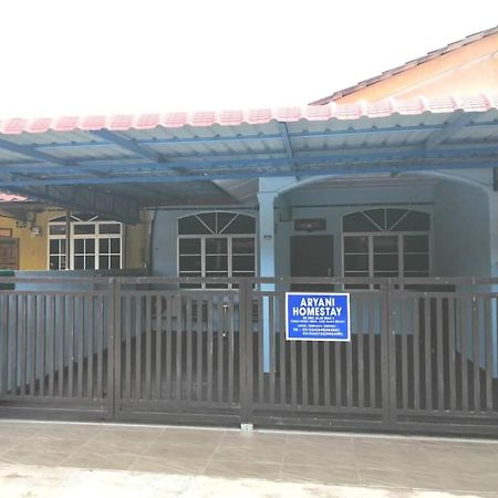 Aryani Homestay Kampong Kelemak المظهر الخارجي الصورة